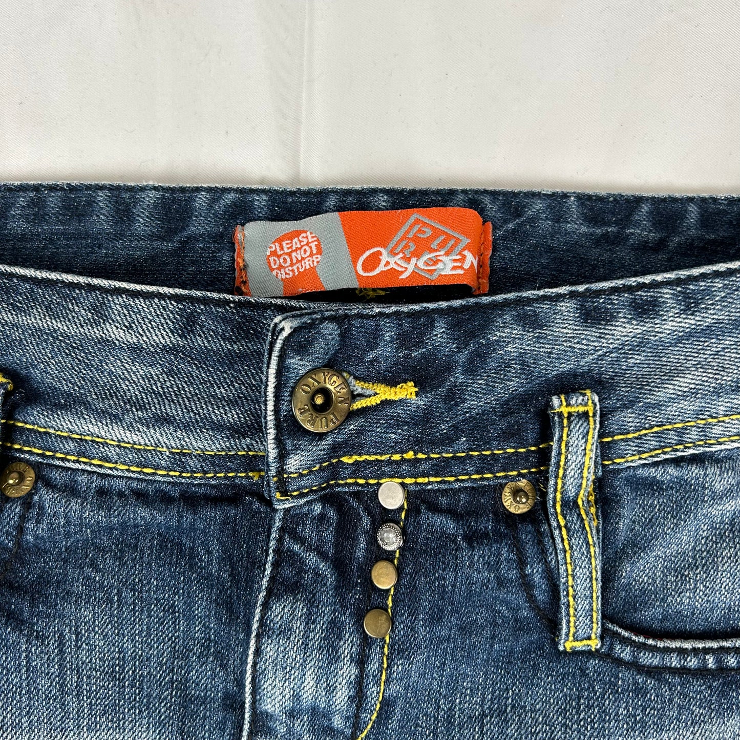 Vintage y2k style dark wash denim mini skirt