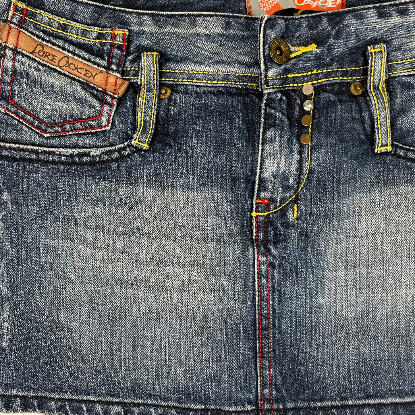 Vintage y2k style dark wash denim mini skirt