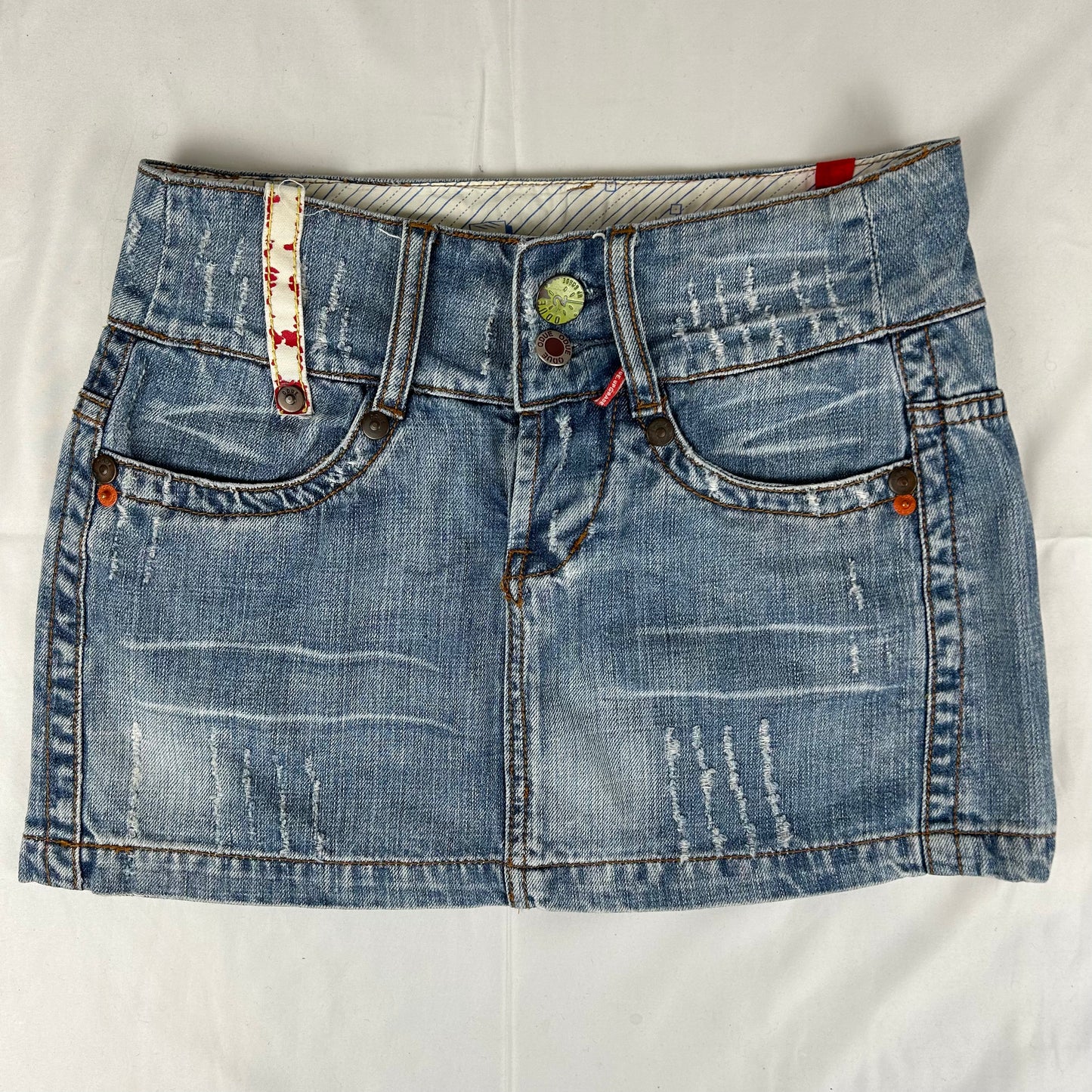 Vintage y2k style denim mini skirt