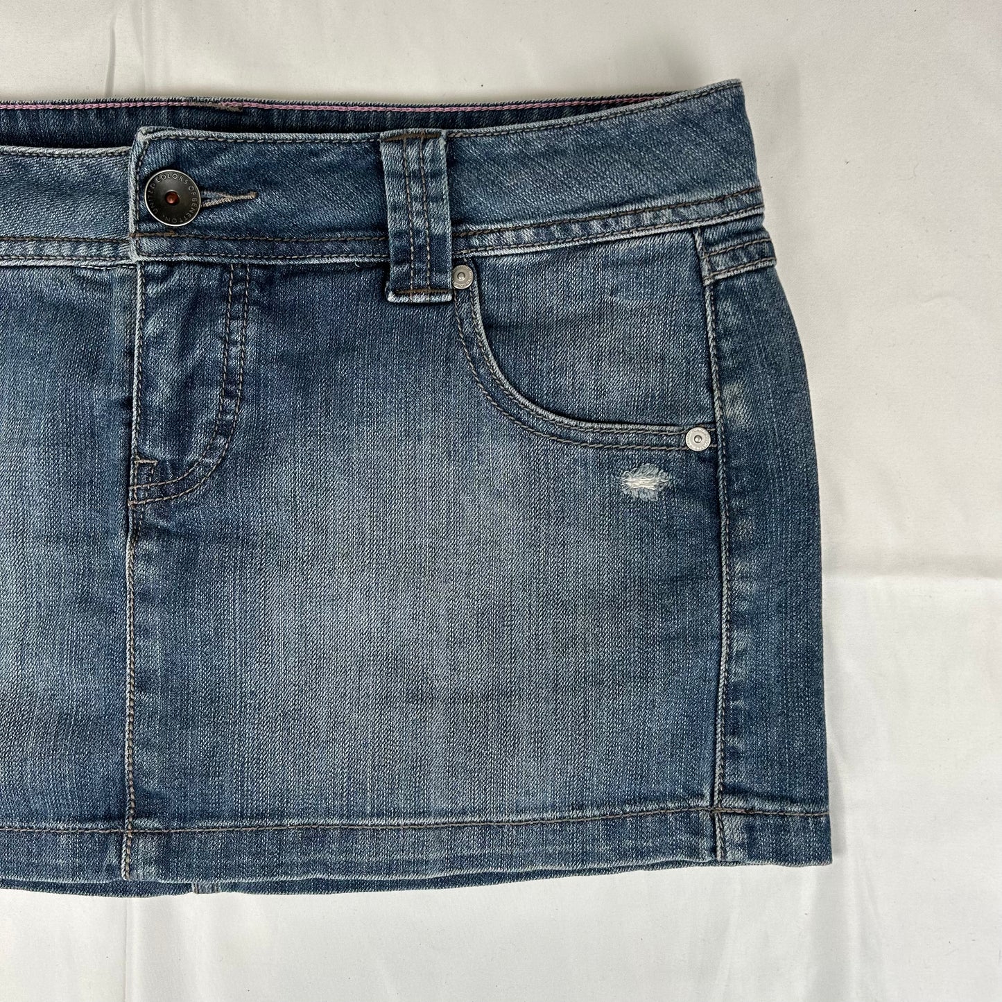 Vintage y2k style mid wash denim mini skirt