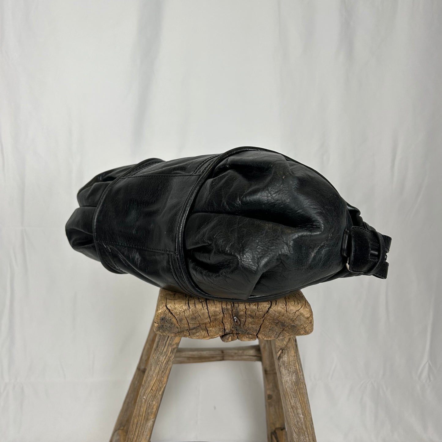 Vintage y2k style black leather shoulder bag