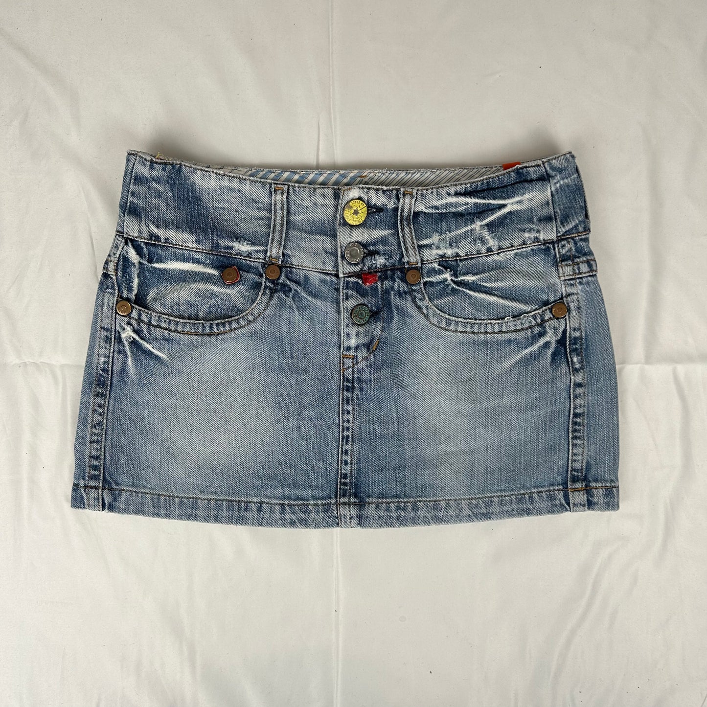 Vintage y2k style light wash denim mini skirt