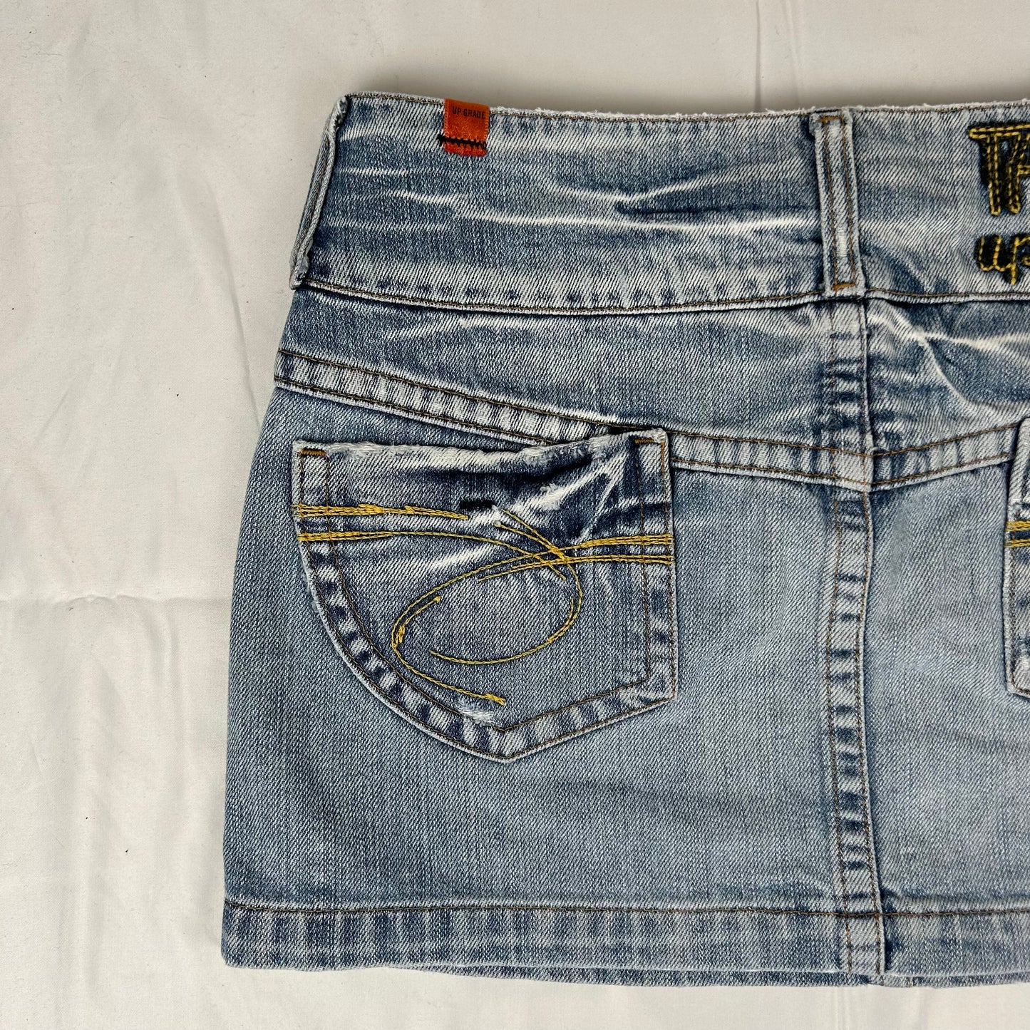 Vintage y2k style light wash denim mini skirt