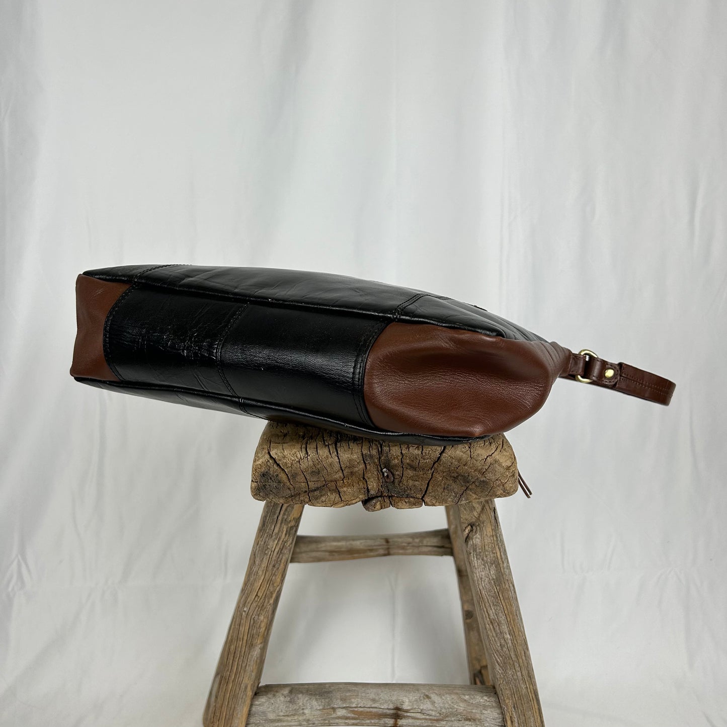 Vintage y2k style brown and black leather shoulder bag