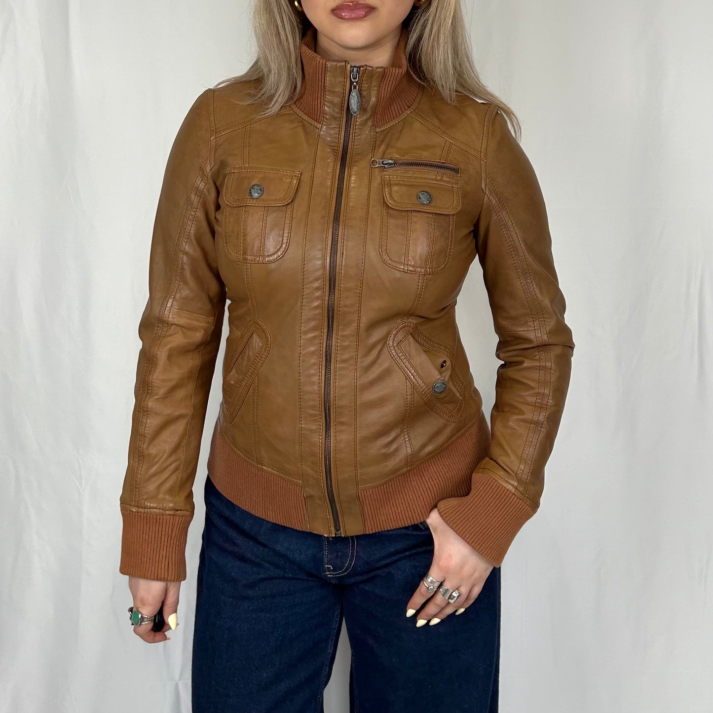Vintage y2k style tan leather jacket