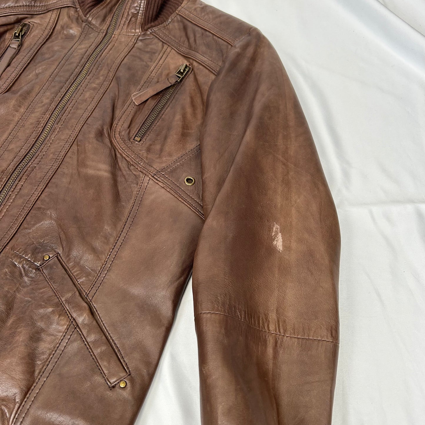 Vintage y2k style brown slouchy leather jacket