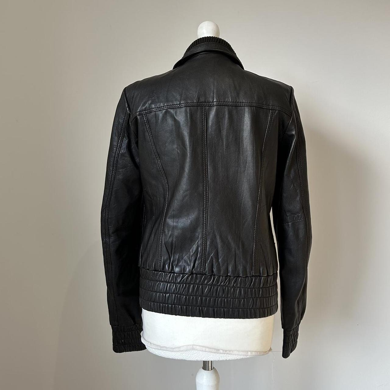 Vintage y2k style brown leather jacket 🤎