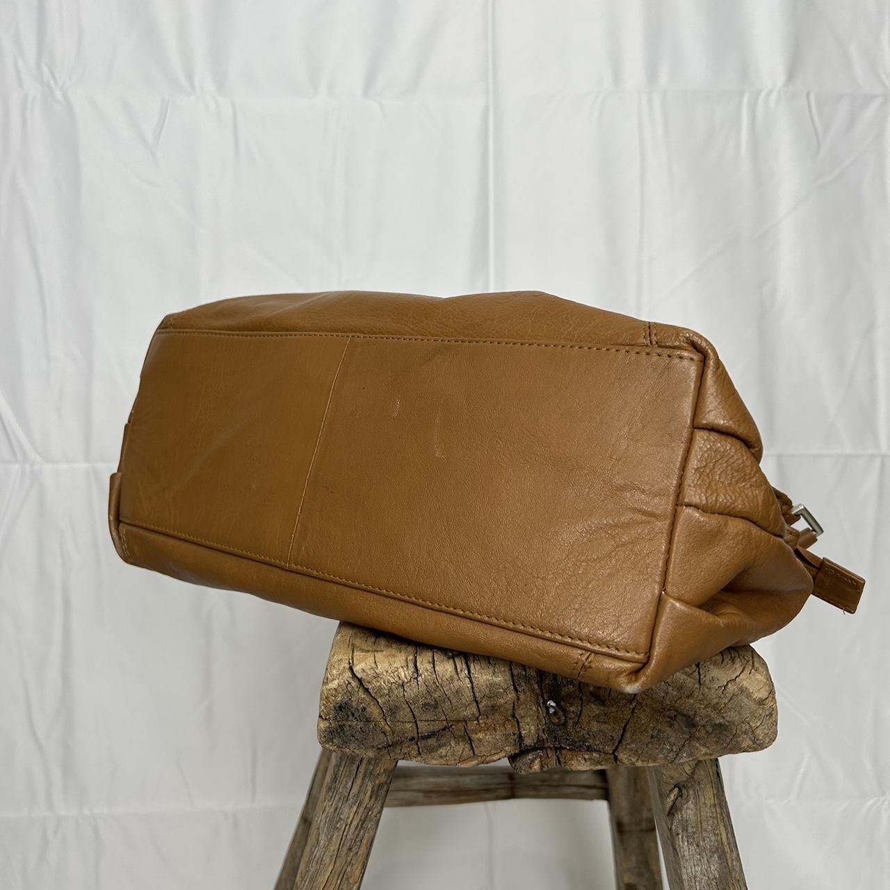 Vintage y2k style brown slouchy leather shoulder bag