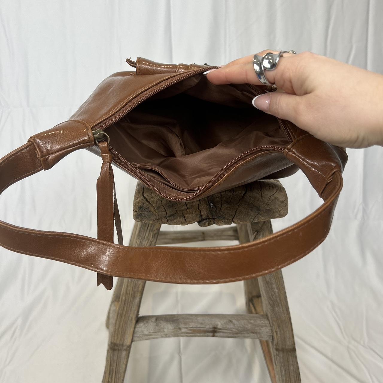 Vintage y2k style brown faux leather shoulder bag
