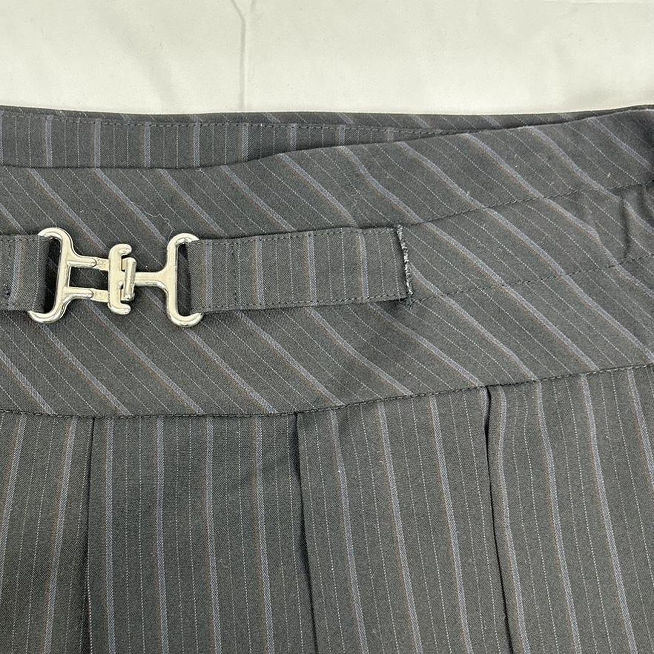 Vintage y2k style black pinstripe pleated mini skirt