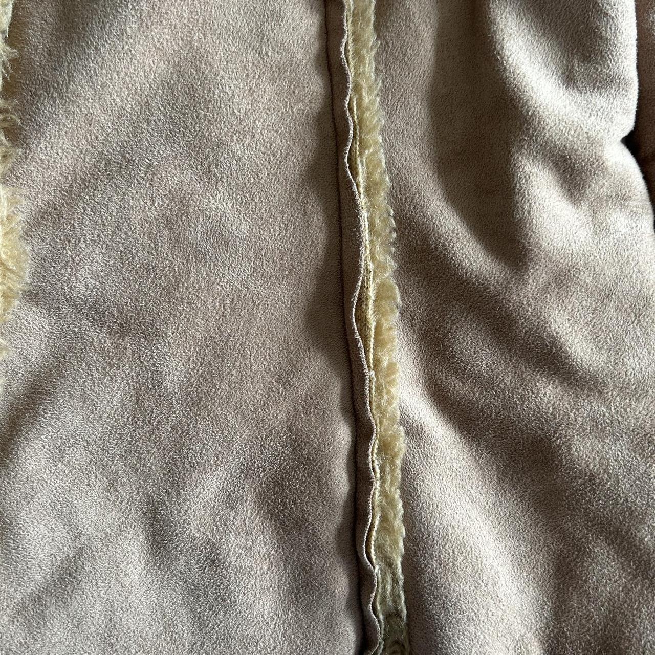 Vintage y2k style sheepskin jacket