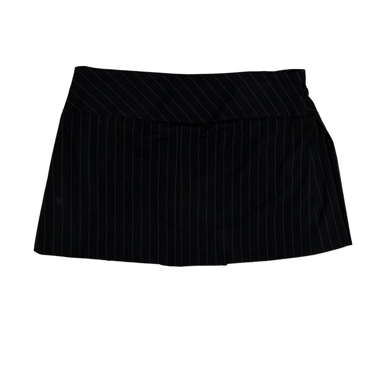 Vintage y2k style black pinstripe pleated mini skirt
