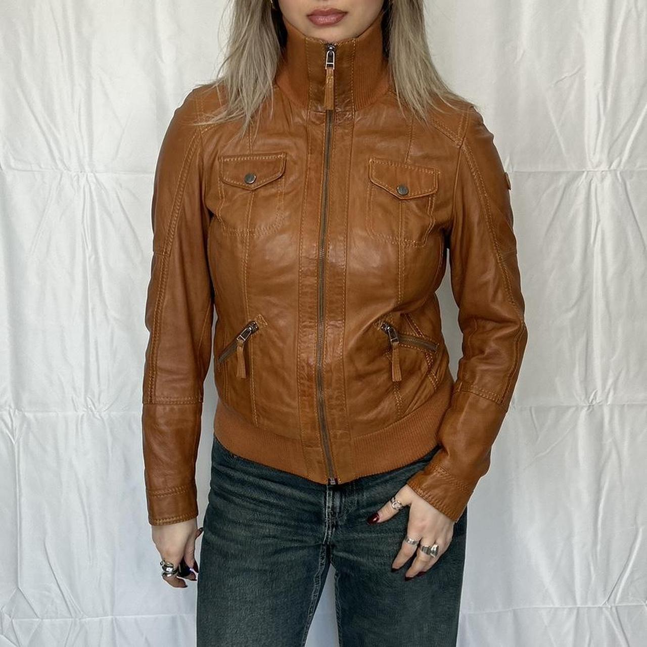 Vintage y2k style brown leather jacket 🤎