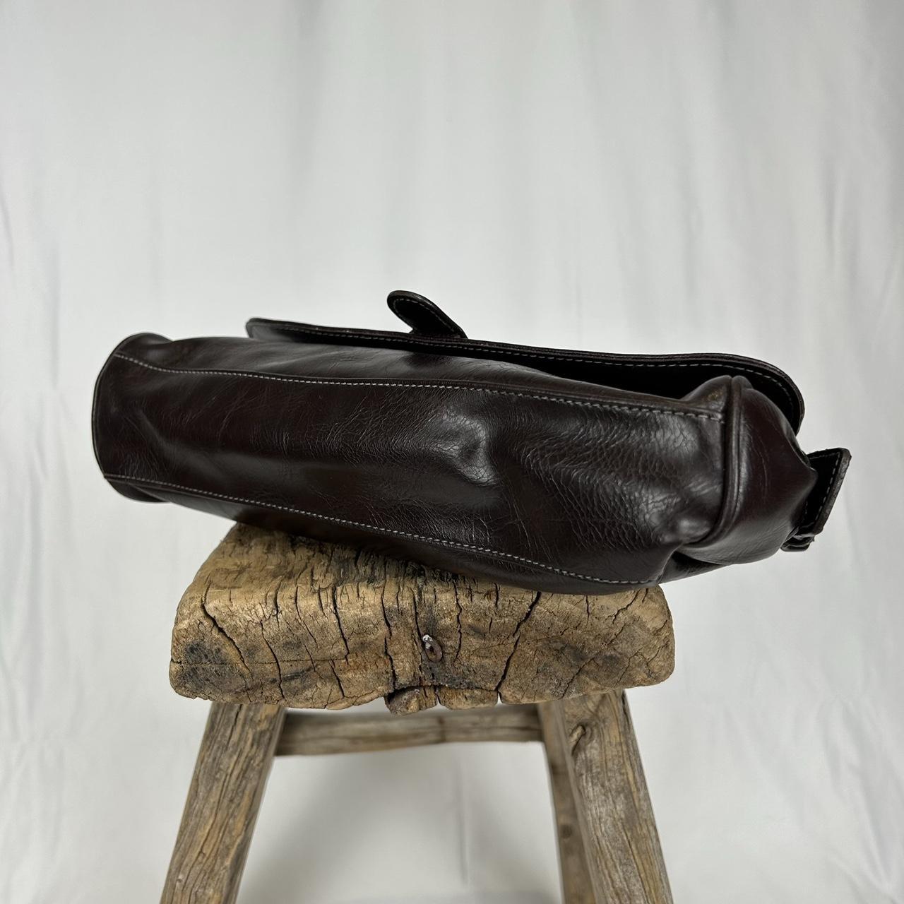 Vintage y2k style brown leather handbag