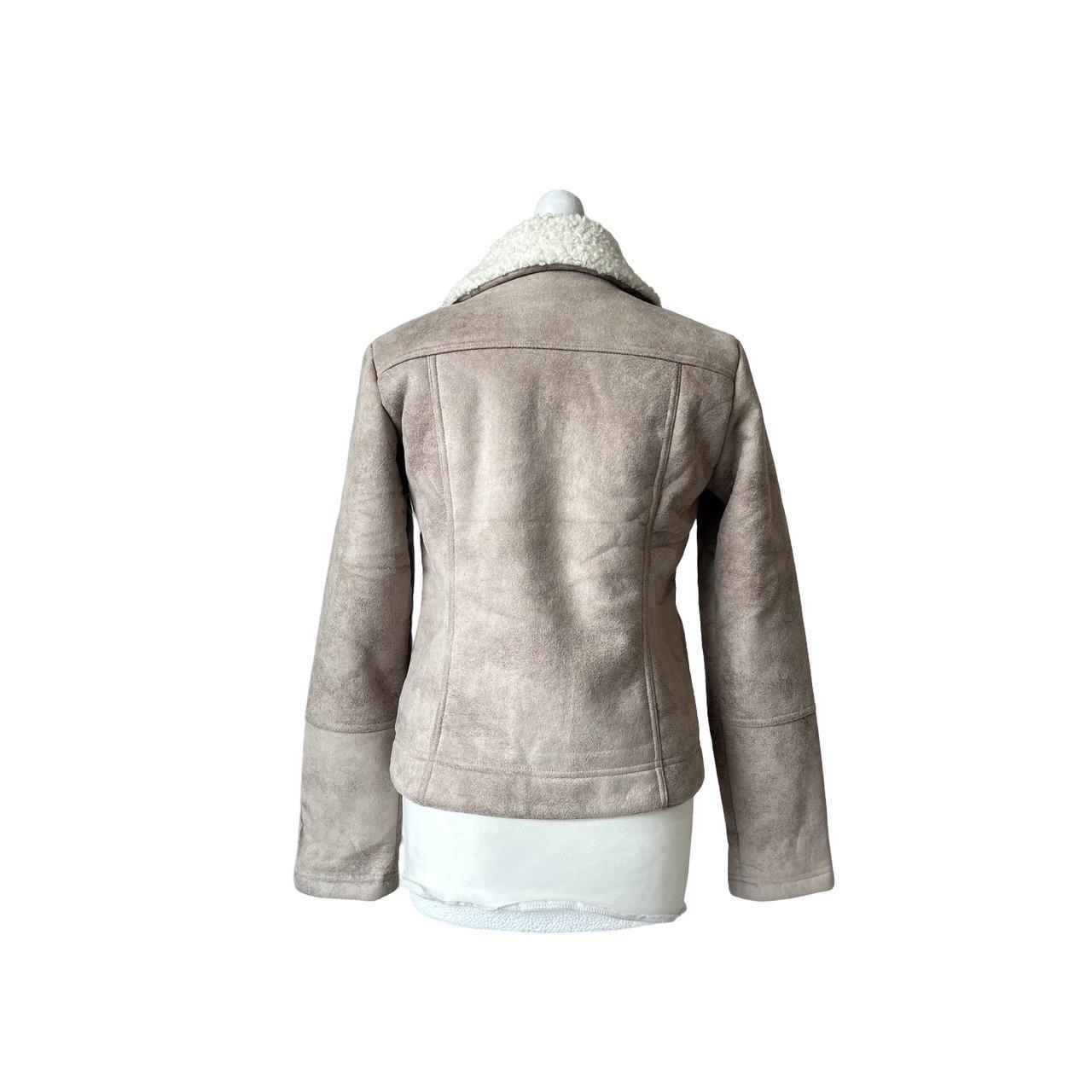 Vintage y2k style beige sheepskin jacket
