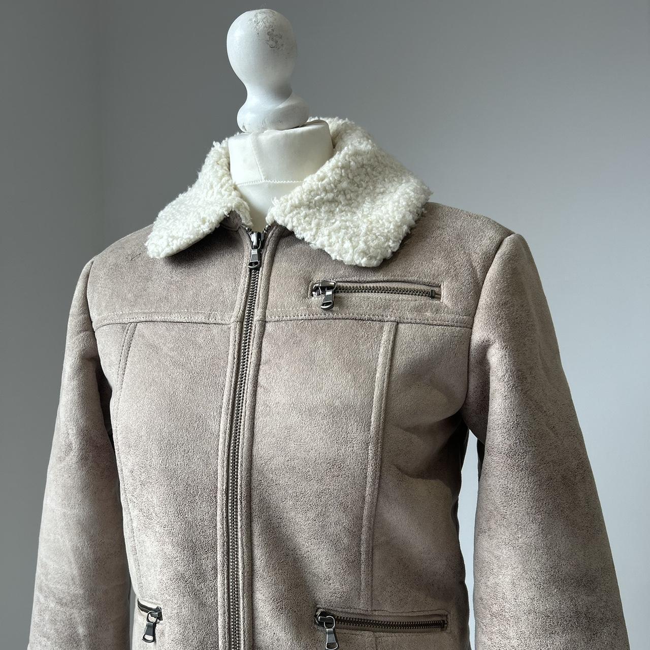 Vintage y2k style beige sheepskin jacket