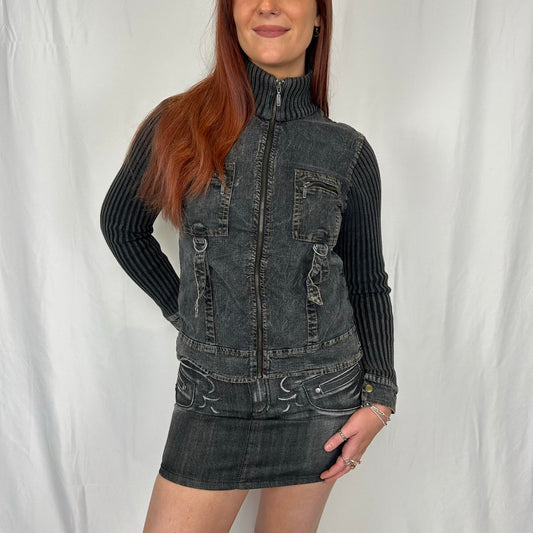 Vintage y2k style dark grey zip up jacket
