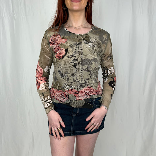 Vintage y2k style graphic long sleeve top