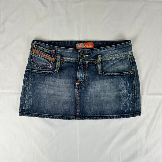 Vintage y2k style dark wash denim mini skirt